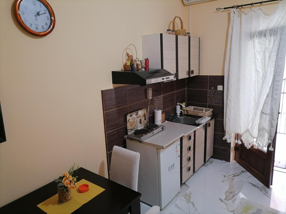 Romana 1 Tivat Exterior foto